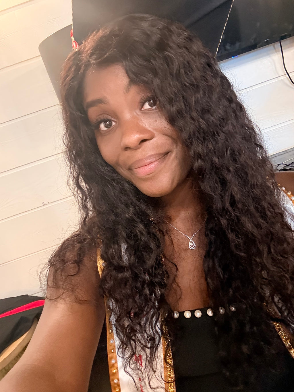 The Crown Essentials Brazilian Water Wave Bundle